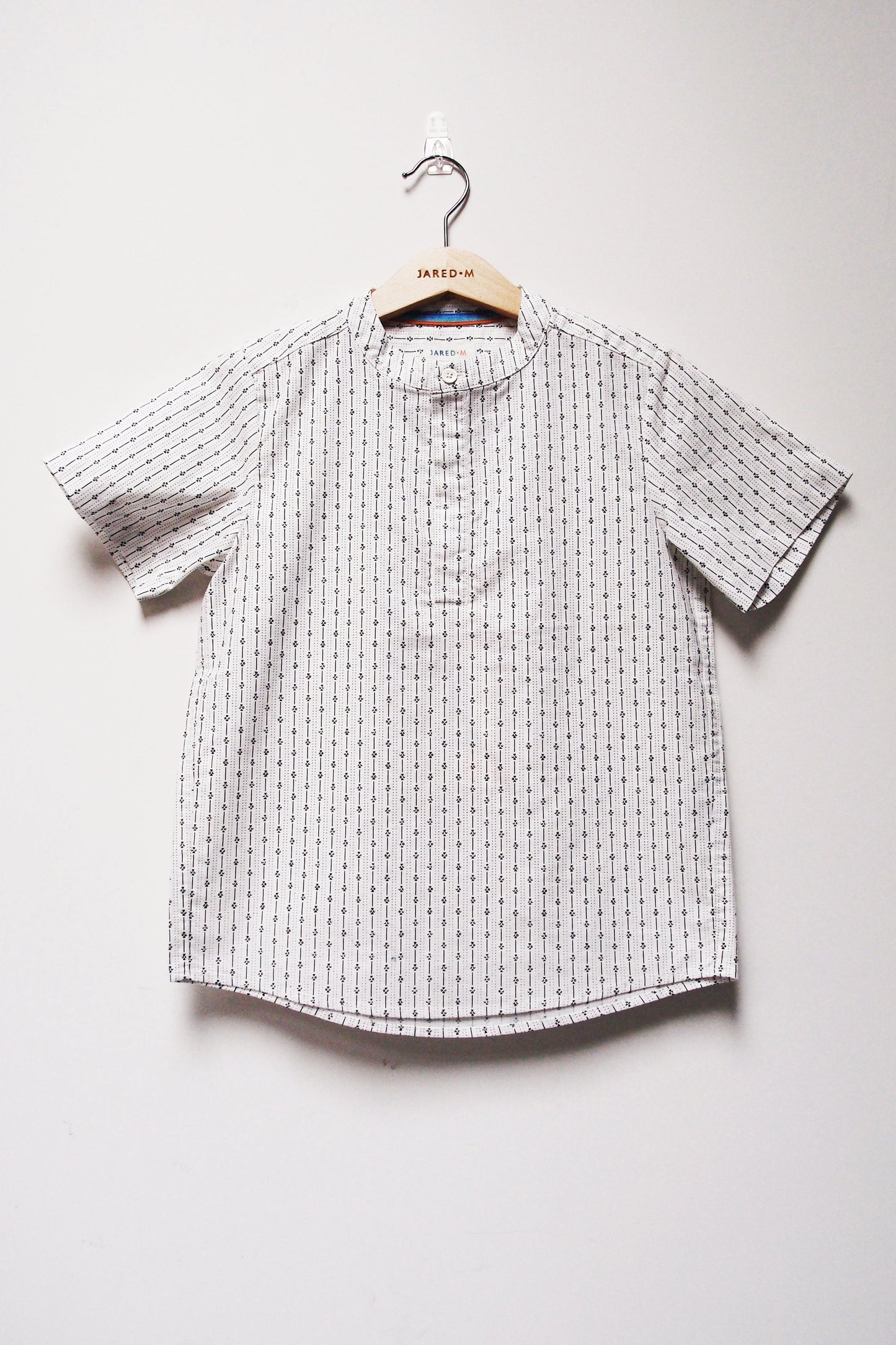 SS Band Collar Half Hidden Placket Shirt - Argyle Stripe Print